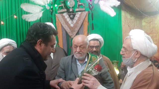 تجلیل از پیر غلامان و خادمان هیئت محترم عاشقان امام حسین (ع)- مسجد شیشه گری